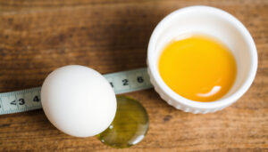 Protein i ett ägg – exakt mängd och hur det räcker